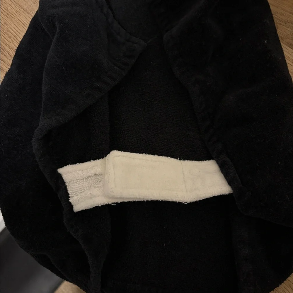Animal-Themed Hooded Dog Towels & 2 Microfiber Drying Mitts